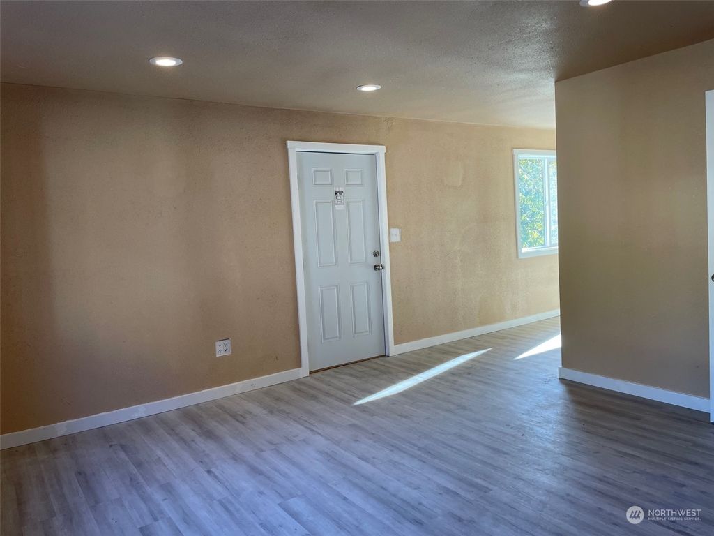 Photo of 7635 S 135th Street, Seattle, WA 98178 (MLS # 2056562)