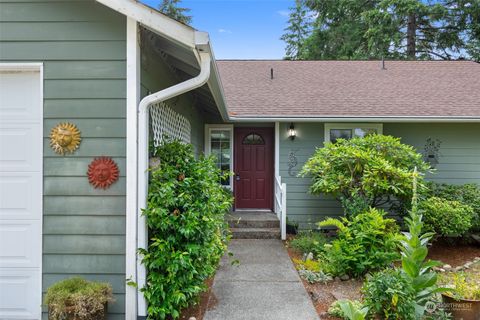 A home in Belfair