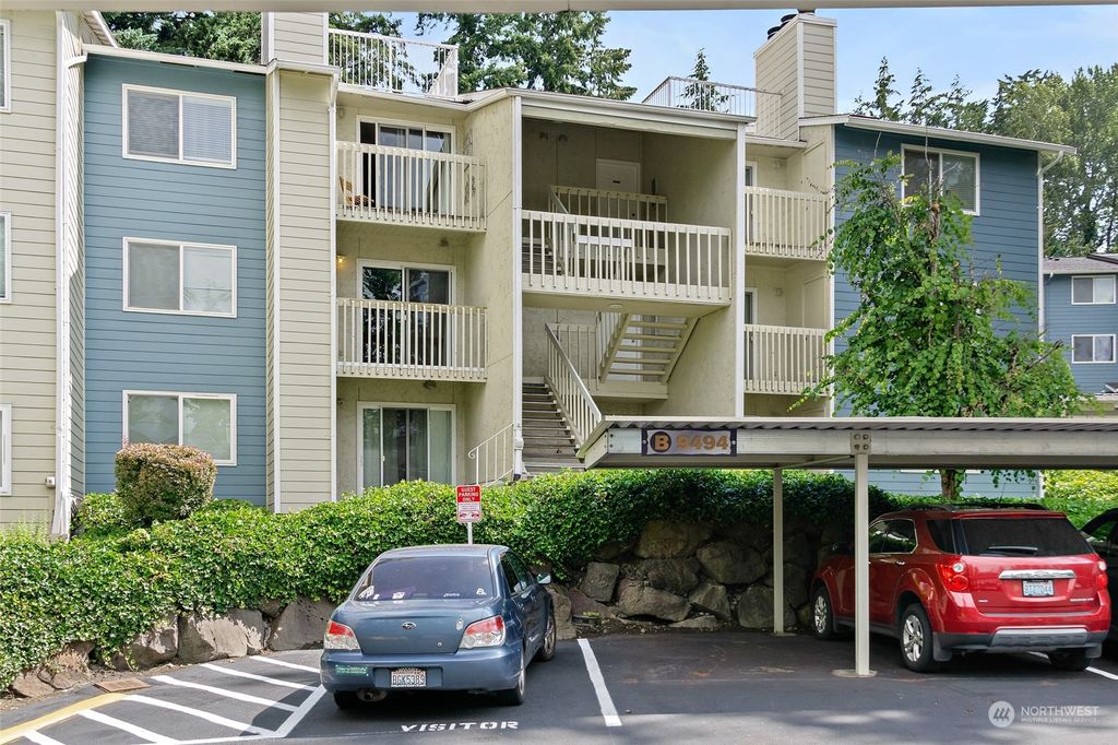 Photo of 9494 Redmond-Woodinville Road Rd NE #B205, Redmond, WA 98052 (MLS # 2185057)