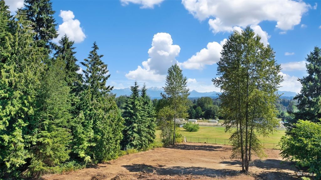Photo of 12421 44th Street NE, Lake Stevens, WA 98258 (MLS # 1988817)