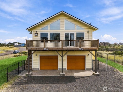 Photo of 1400 Ocean Shores Boulevard SW, Ocean Shores, WA 98569 (MLS # 2579685)