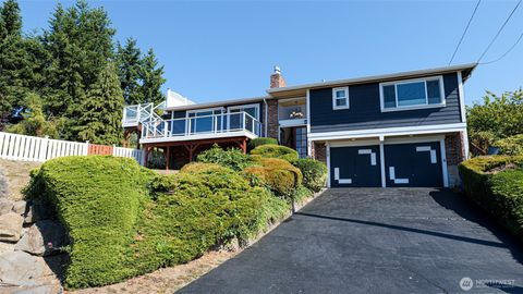Photo of 849 Poplar Way, Edmonds, WA 98020 (MLS # 2434206)