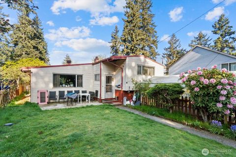 Photo of 14347 Ashworth Avenue N, Seattle, WA 98133 (MLS # 2512390)
