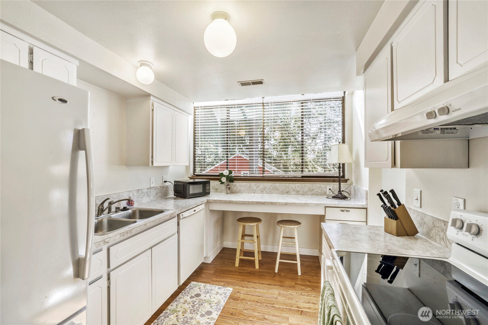 21021 76th Avenue W 2