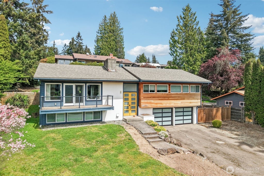 Photo of 12456 SE 27th Street, Bellevue, WA 98005 (MLS # 2585320)