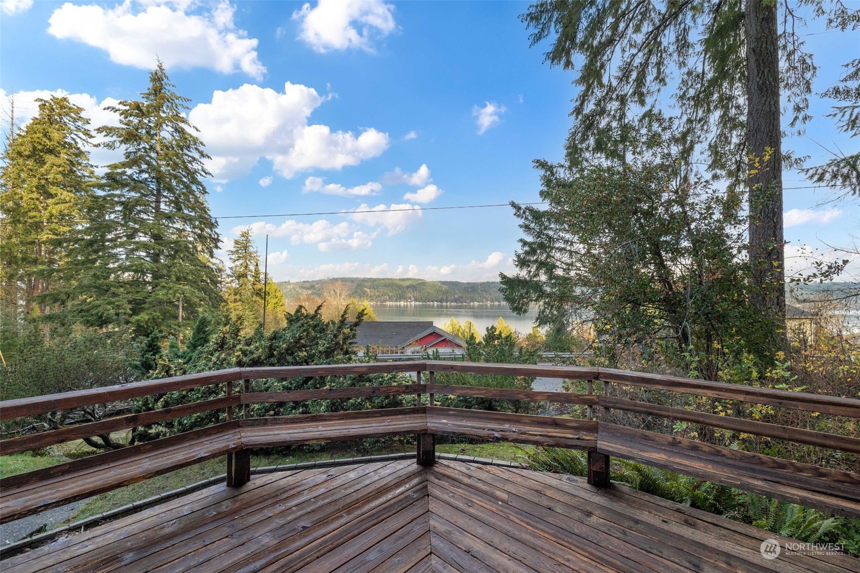 320 E McReavy Road