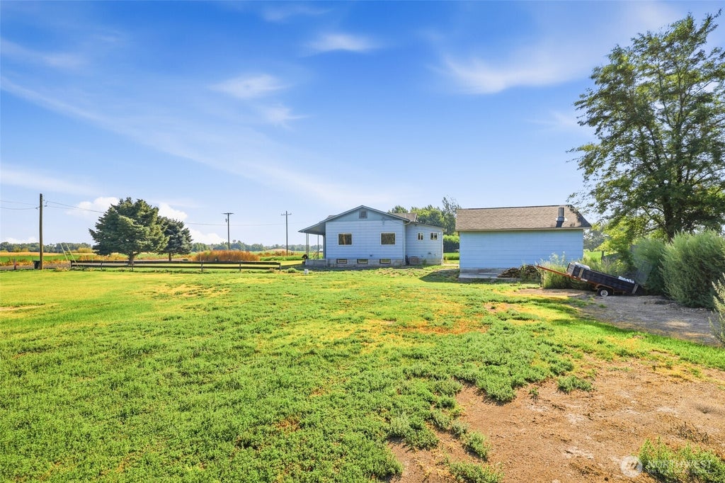 Photo of 1227 Frog Hollow Road, Walla Walla, WA 99362 (MLS # 2546810)