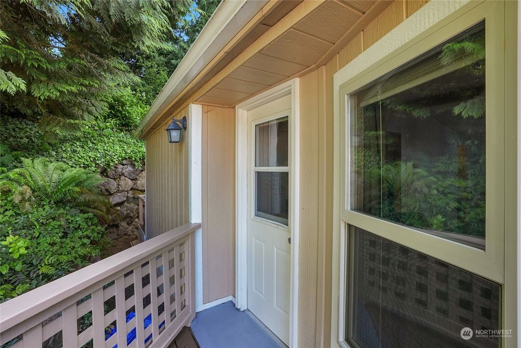 Photo of 5810 Fleming Street #7, Everett, WA 98203 (MLS # 2144749)