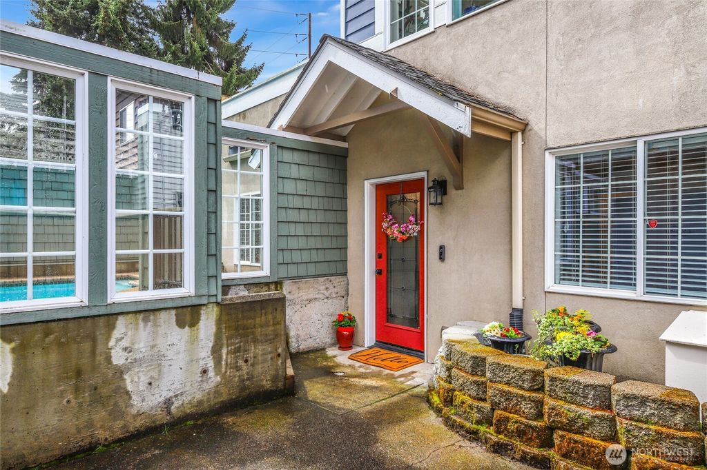 Photo of 9508 9th Avenue NW, Seattle, WA 98117 (MLS # 2351609)