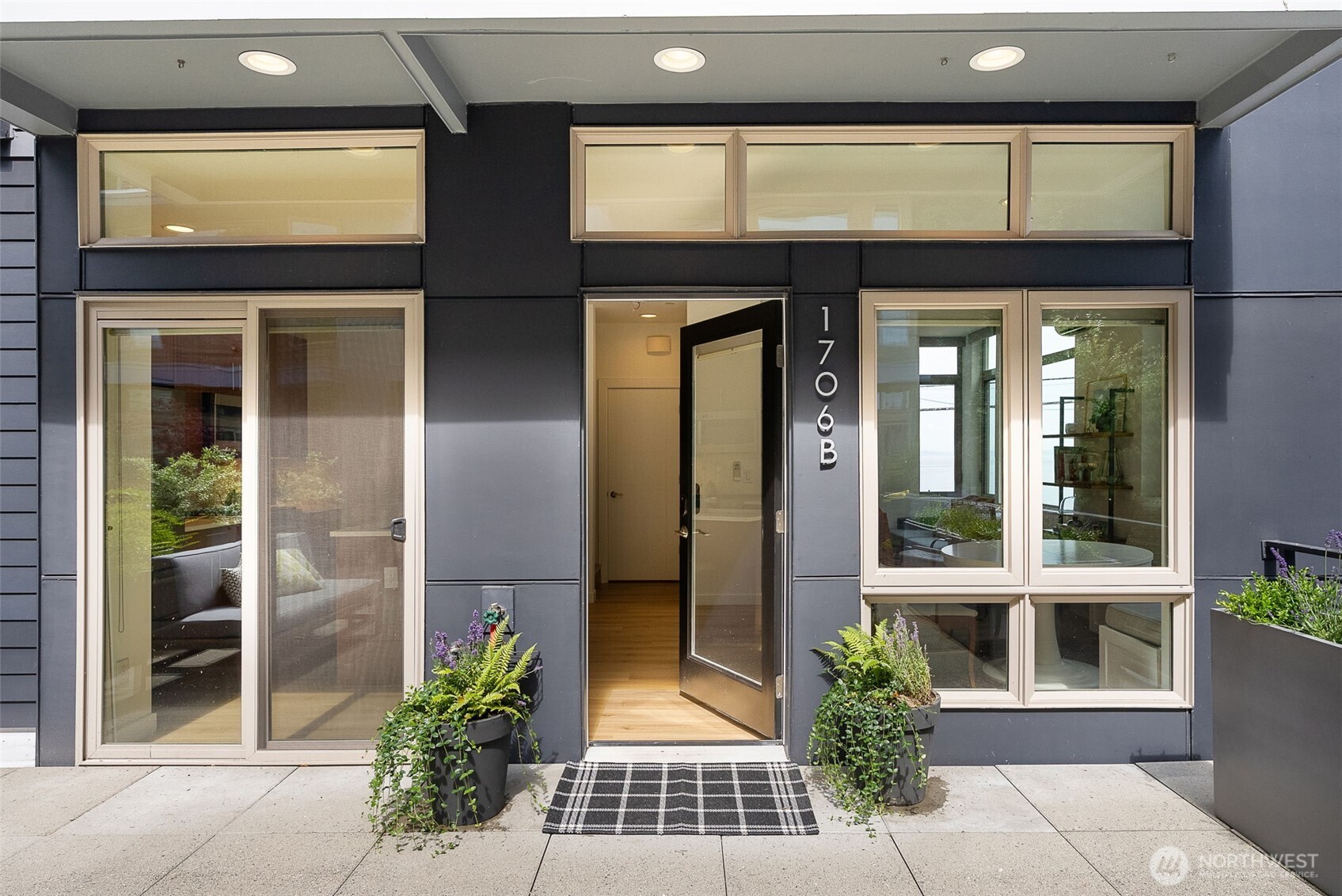 1706 Alki Avenue SW B