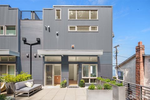 Photo of 1706 Alki Avenue SW #B, Seattle, WA 98116 (MLS # 2477480)