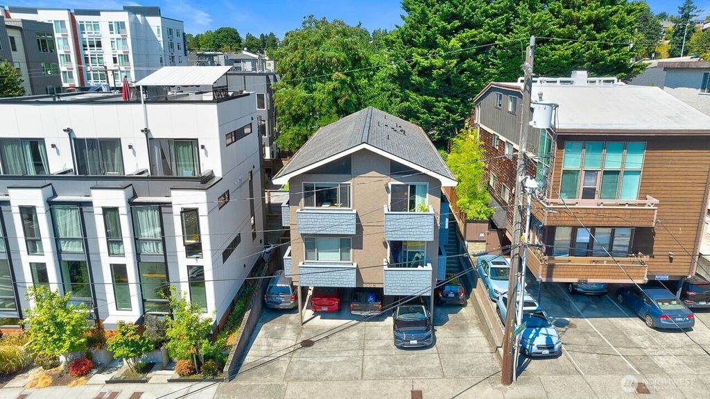 Photo of 508 NE 71st Street, Seattle, WA 98115 (MLS # 2413752)