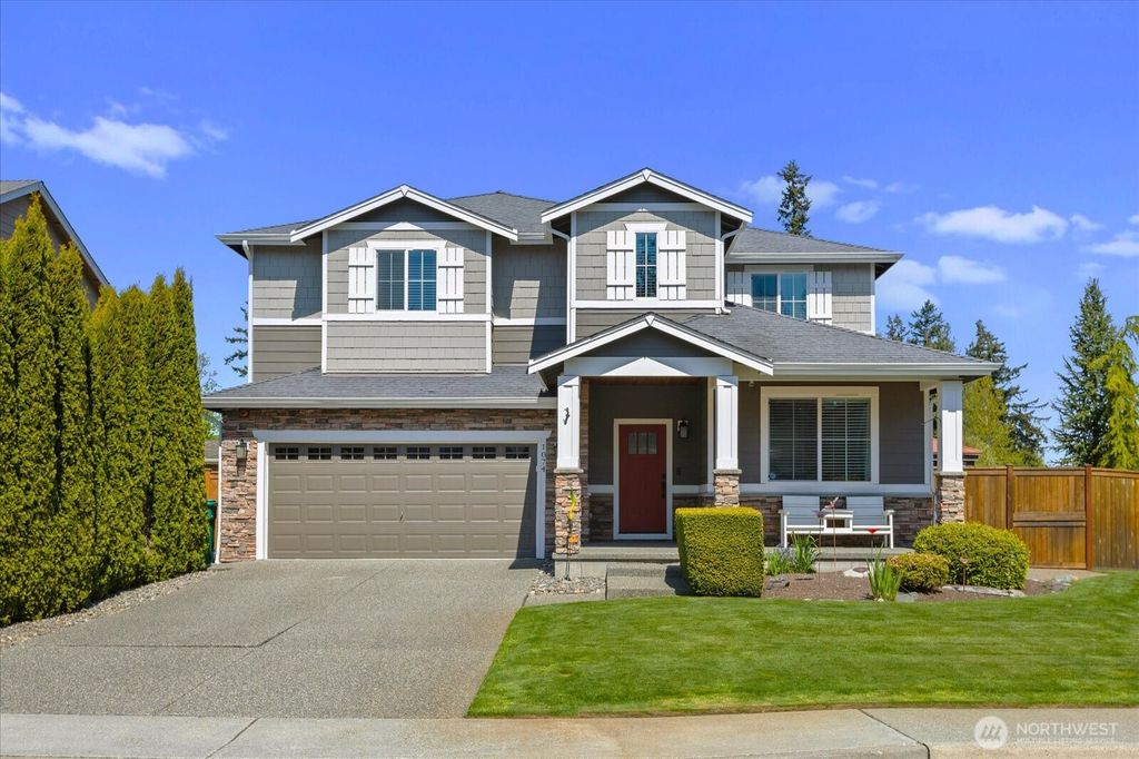 Photo of 1074 Ridge Street, Mukilteo, WA 98275 (MLS # 2518015)