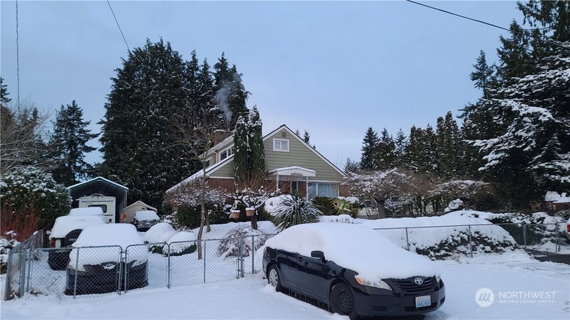 522 NE 127th Street