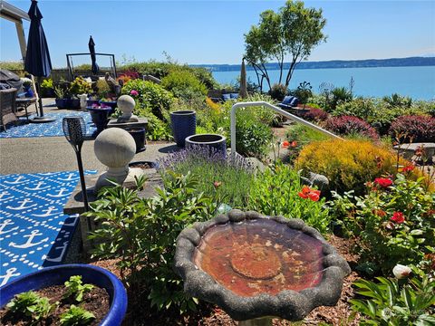 A home in Camano Island