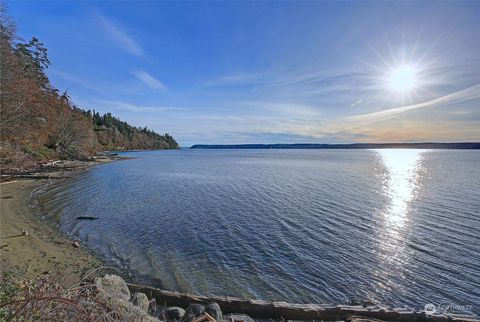 A home in Camano Island