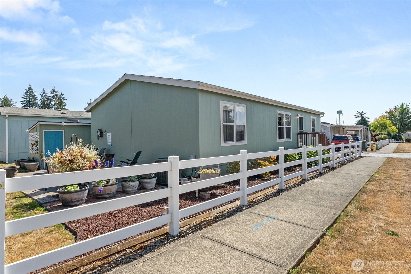 222 Maple Avenue NW 34