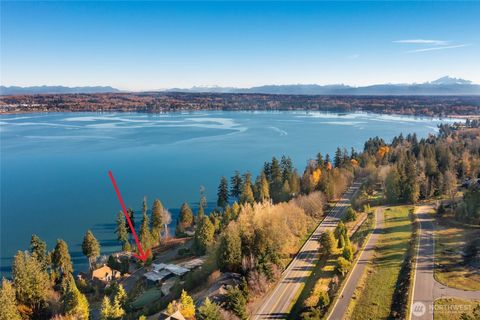 Photo of 5442 Goldfinch Way, Blaine, WA 98230 (MLS # 2514473)