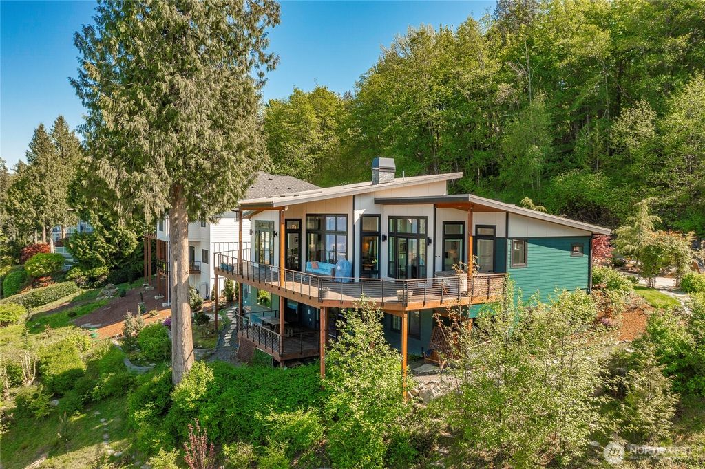Photo of 5442 Goldfinch Way, Blaine, WA 98230 (MLS # 2514473)