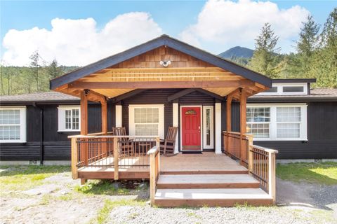 A home in Packwood