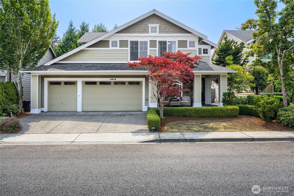 Photo of 4613 NE 2nd Street, Renton, WA 98059 (MLS # 2564552)