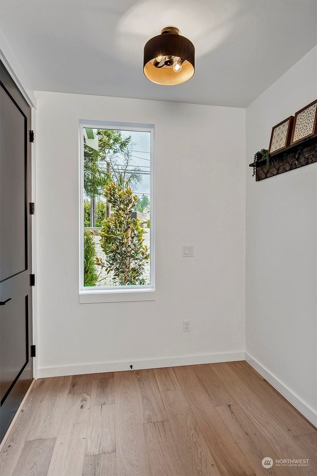 Photo of 1019 6th Street #1, Kirkland, WA 98033 (MLS # 2258867)