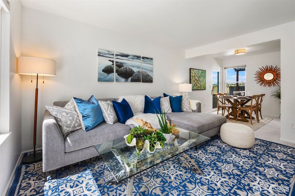 Photo of 104 NE 94th Street, Seattle, WA 98115 (MLS # 2377748)