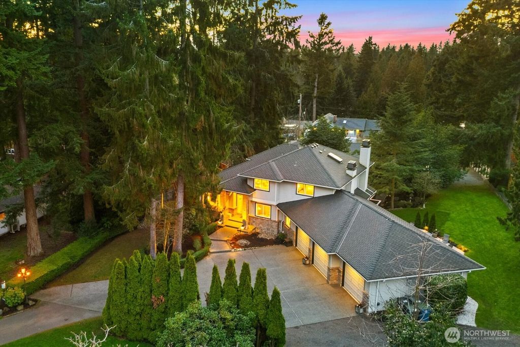 Photo of 22532 88th Avenue W, Edmonds, WA 98026 (MLS # 2484196)