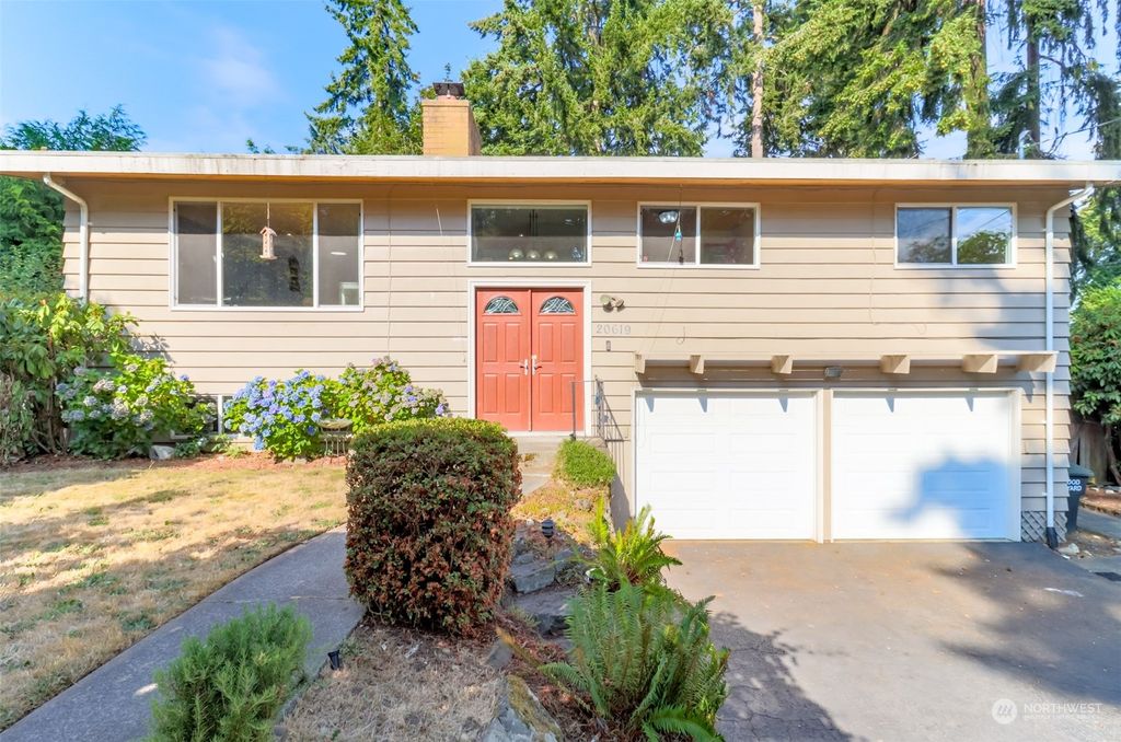 Photo of 20619 4th Avenue S, Des Moines, WA 98198 (MLS # 2277991)