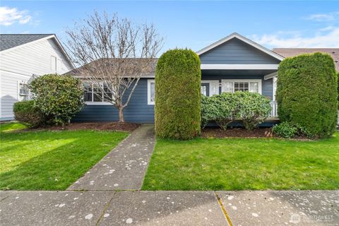 Photo of 2236 Oak Street, Lynden, WA 98264 (MLS # 2499270)