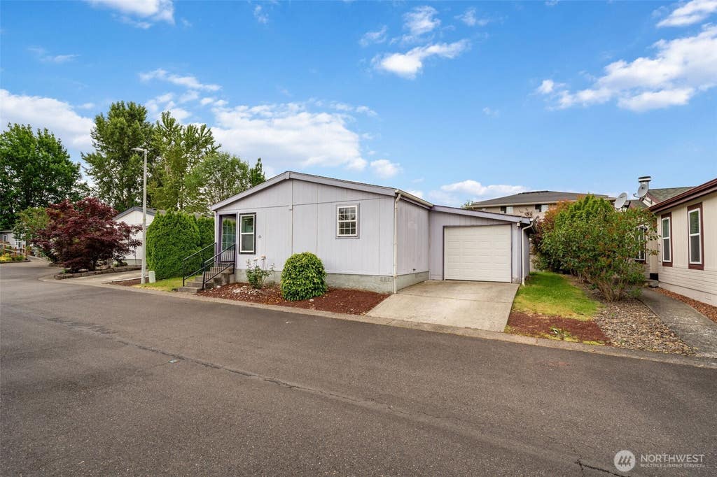 Photo of 1805 NE 94th Street #23, Vancouver, WA 98665 (MLS # 2535454)