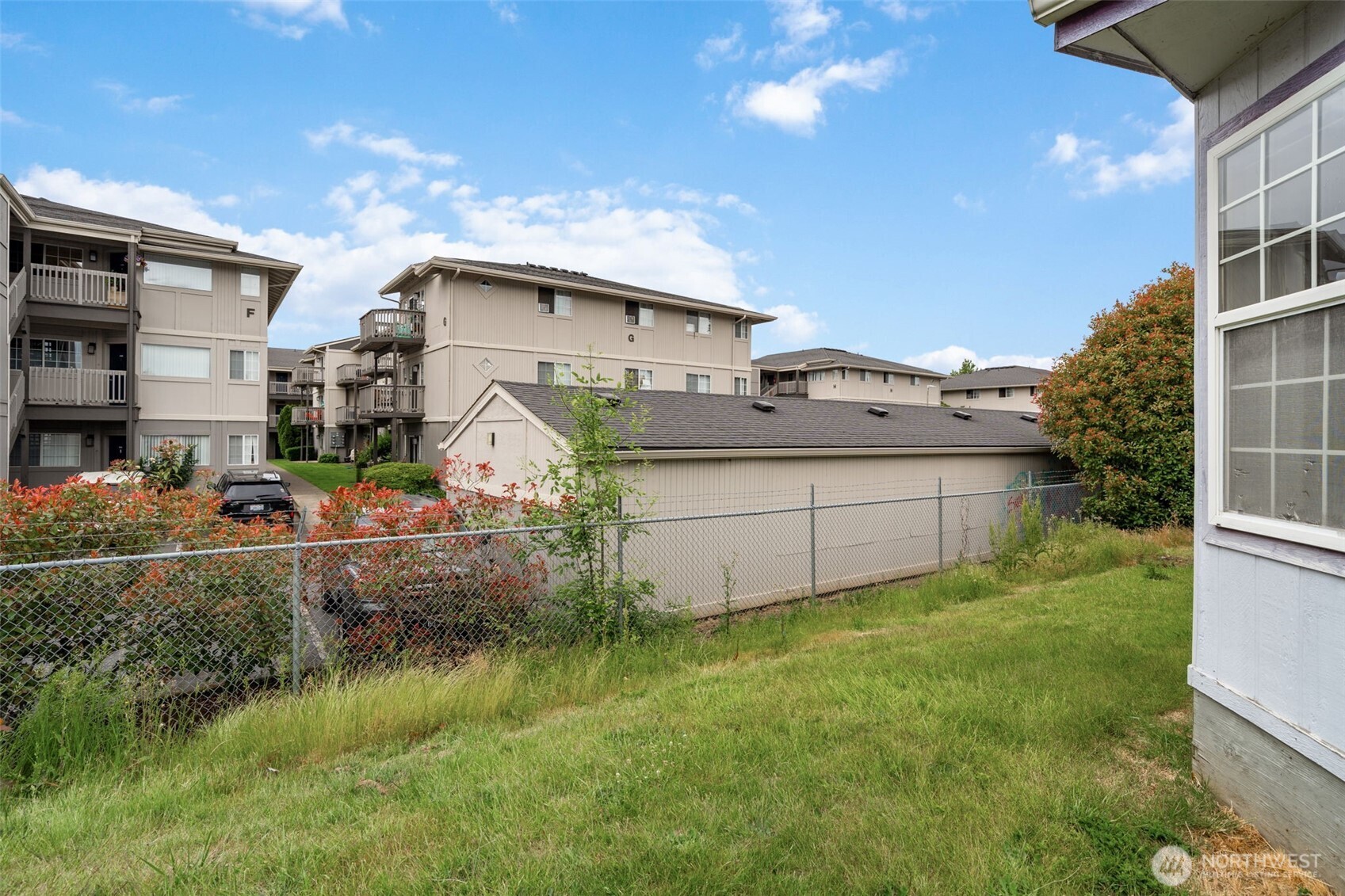 1805 NE 94th Street 23