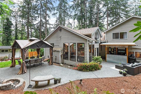 Photo of 2336 Northshore Road, Bellingham, WA 98226 (MLS # 2561431)