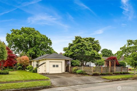 2708 Lynn Street Bellingham WA 98225