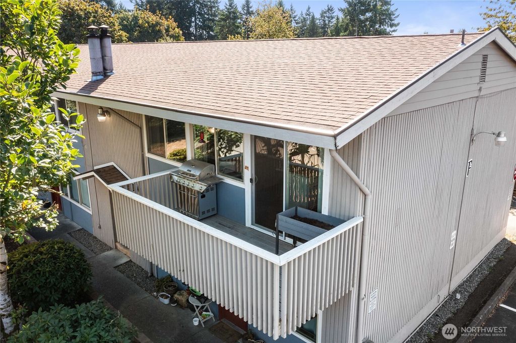 Photo of 9623 S 248th Street #F2, Kent, WA 98030 (MLS # 2433819)