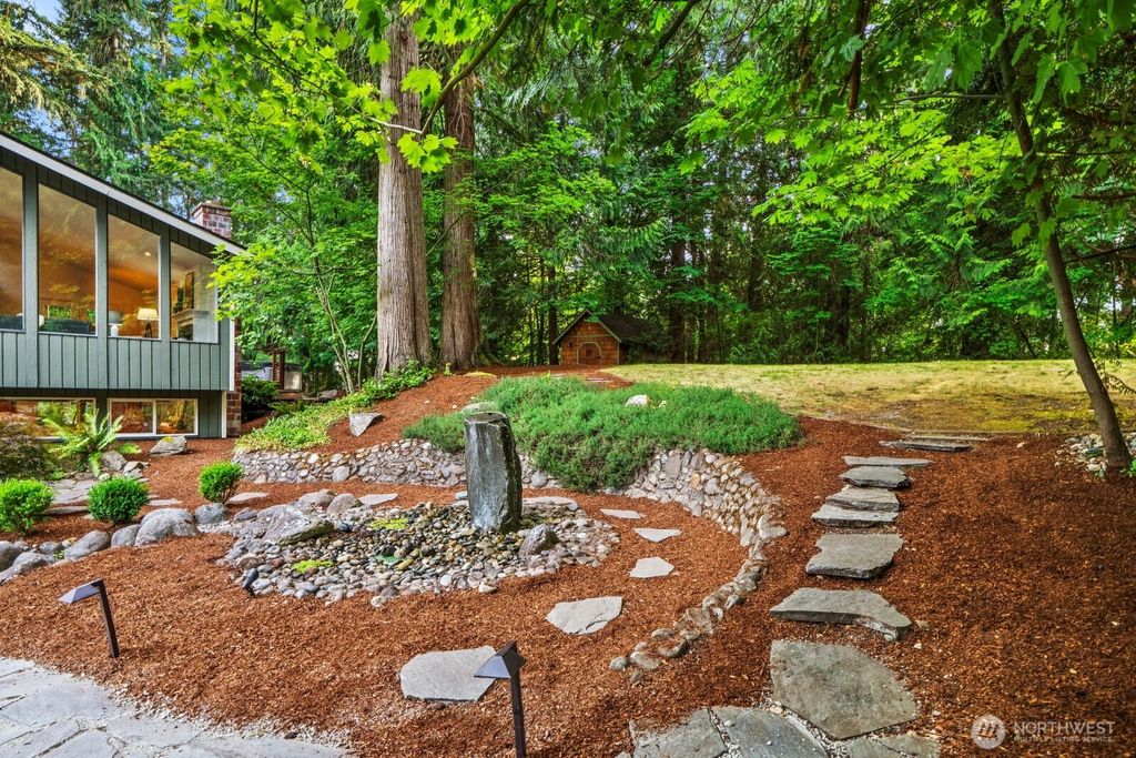 Photo of 19507 NE 162nd Street, Woodinville, WA 98077 (MLS # 2419676)