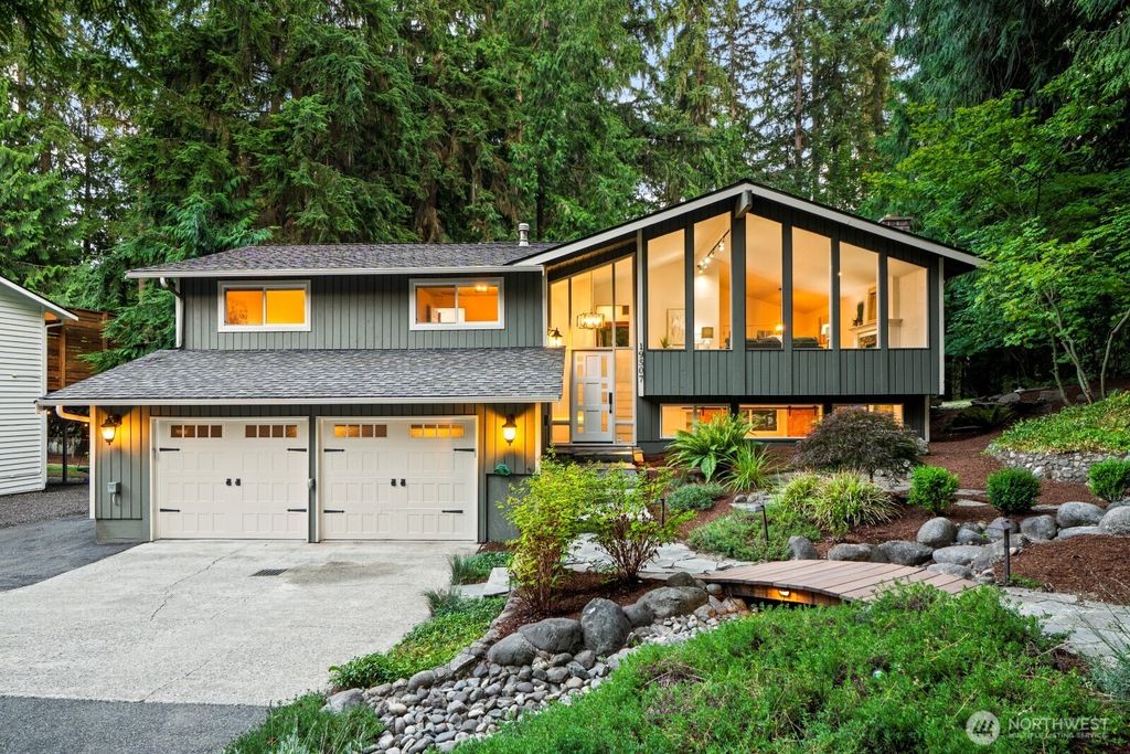 Photo of 19507 NE 162nd Street, Woodinville, WA 98077 (MLS # 2419676)