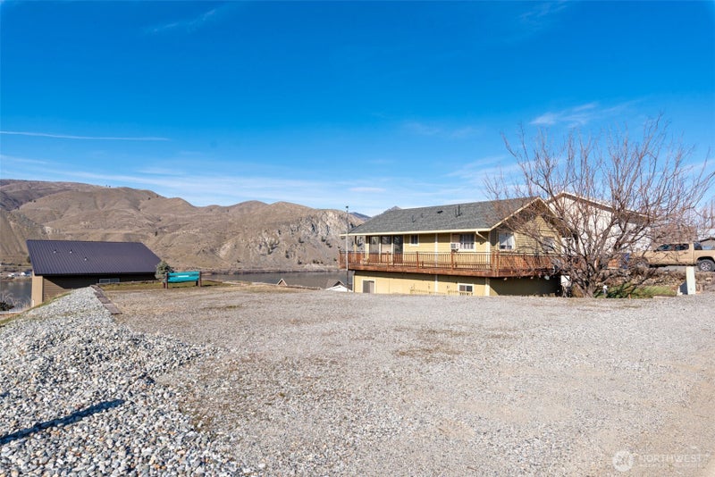 119 Crest View Drive