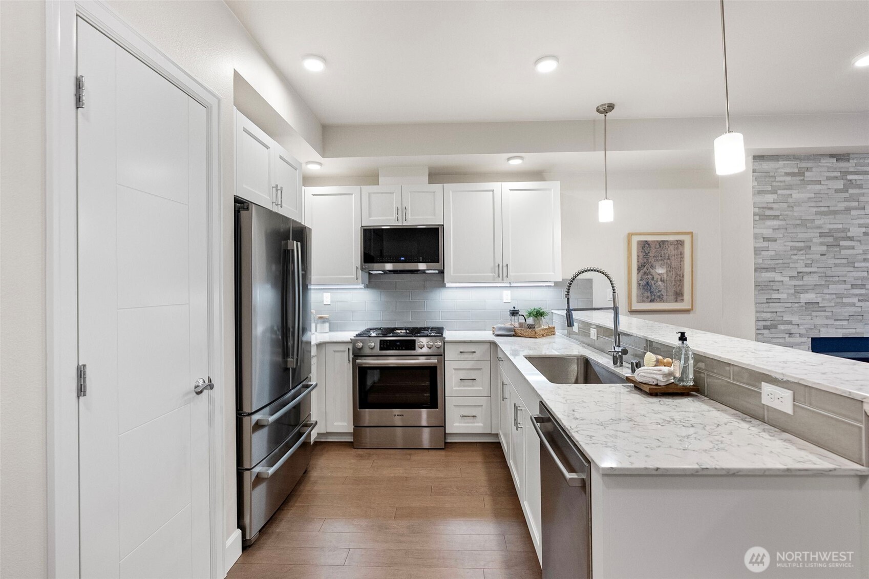 4961 Main Street 814