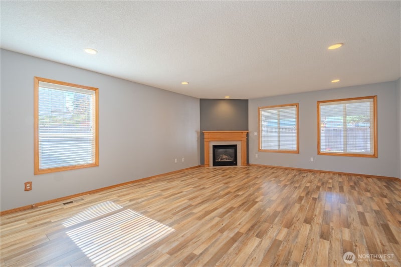 1116 NE 170th Court