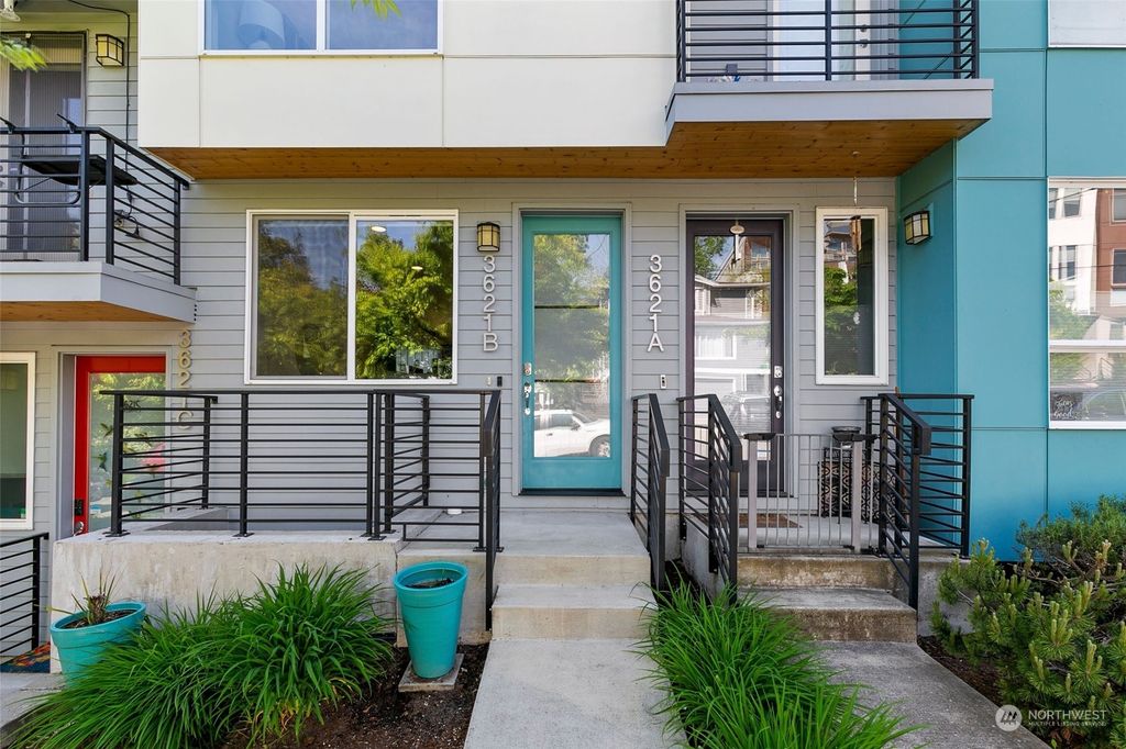Photo of 3621 Courtland Place S #B, Seattle, WA 98144 (MLS # 2066498)