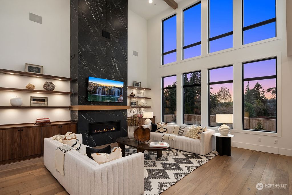 Photo of 2535 126th Avenue NE, Bellevue, WA 98005 (MLS # 2158619)