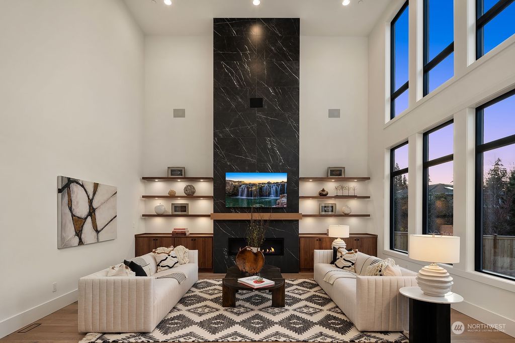 Photo of 2535 126th Avenue NE, Bellevue, WA 98005 (MLS # 2158619)