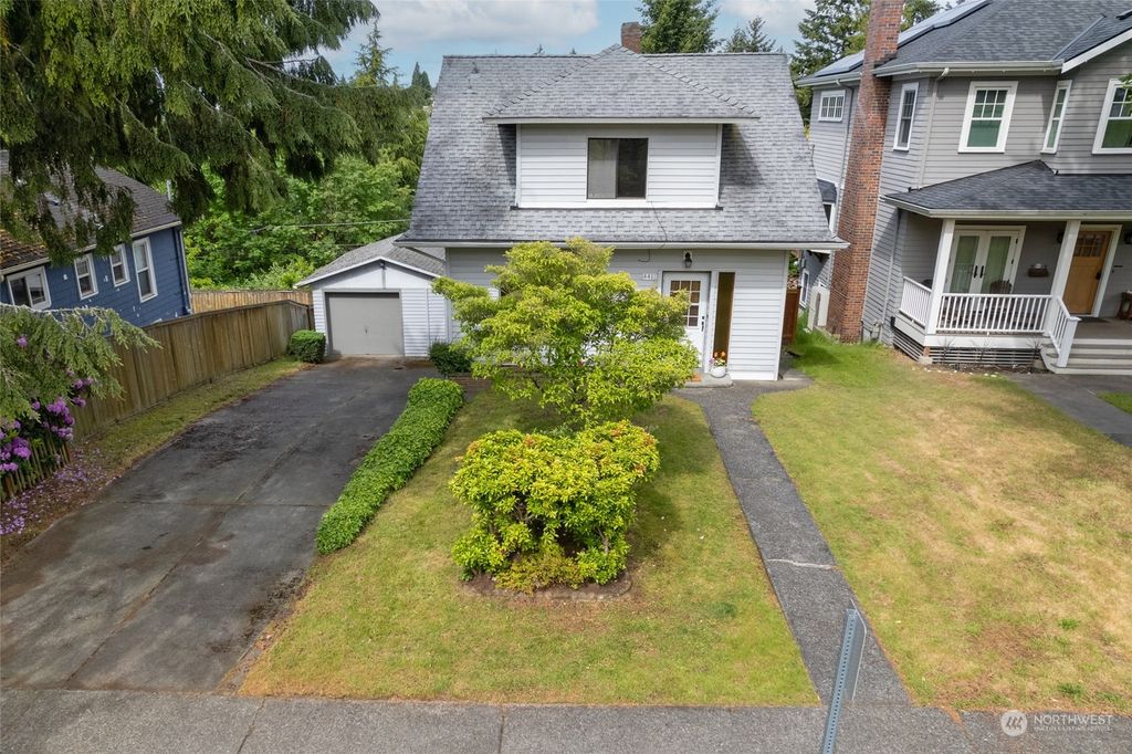 Photo of 4411 45th Avenue SW, Seattle, WA 98116 (MLS # 2244639)