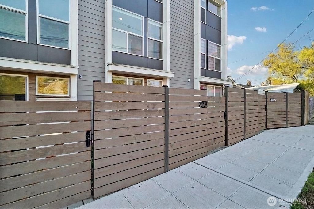 Photo of 7207 12th Avenue NE, Seattle, WA 98115 (MLS # 2500793)