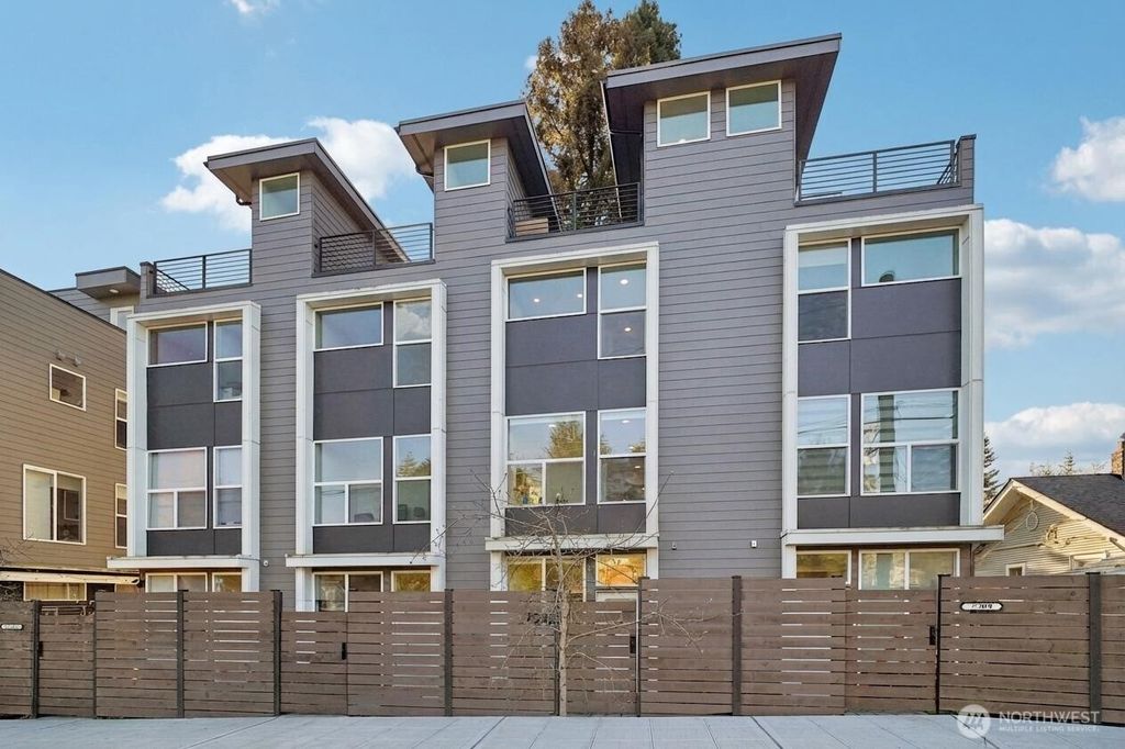 Photo of 7207 12th Avenue NE, Seattle, WA 98115 (MLS # 2500793)