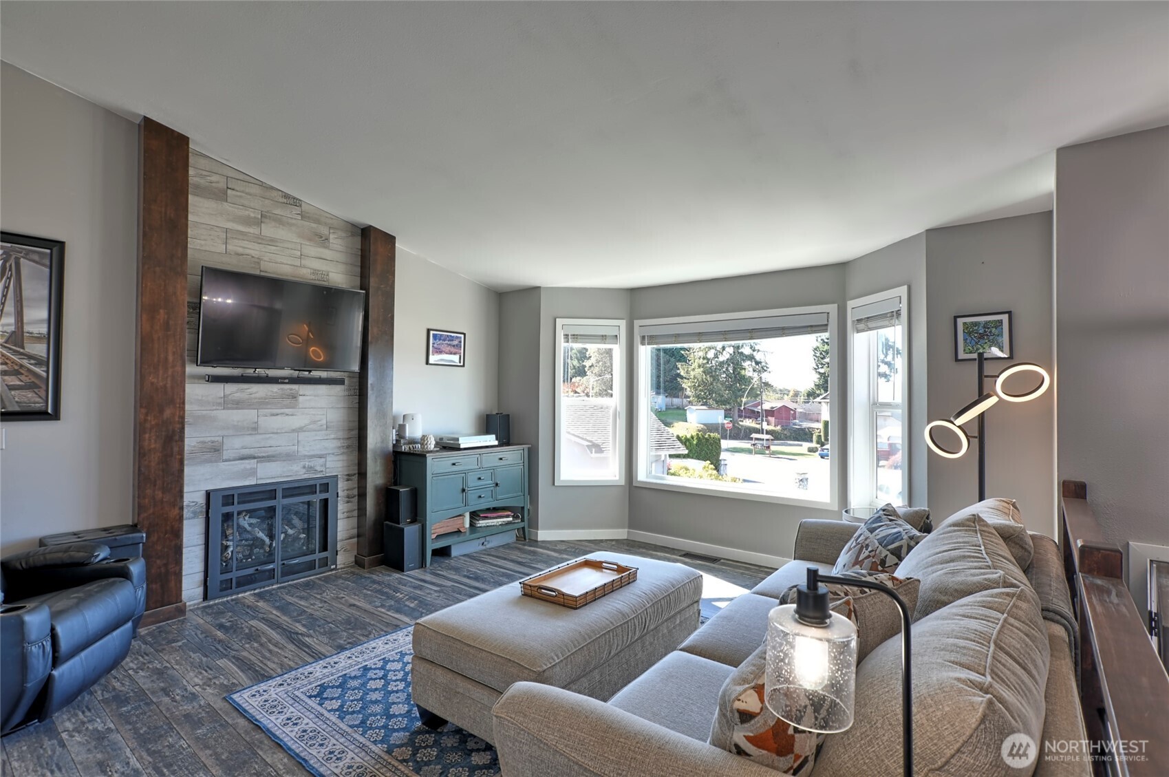 5213 63rd Drive NE