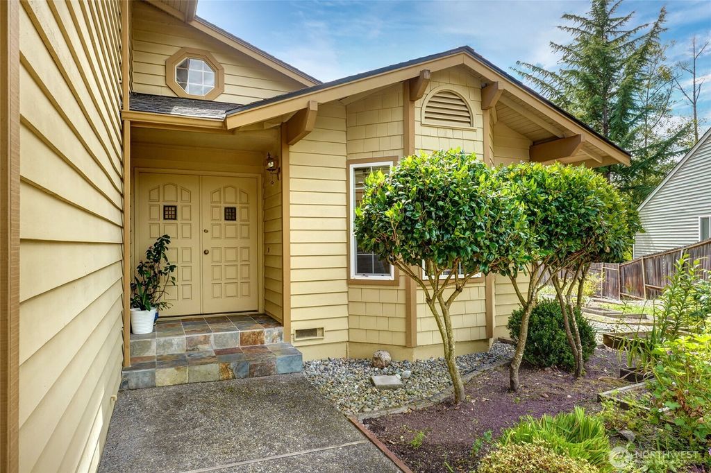 Photo of 14903 NE 9th Place, Bellevue, WA 98007 (MLS # 2422212)