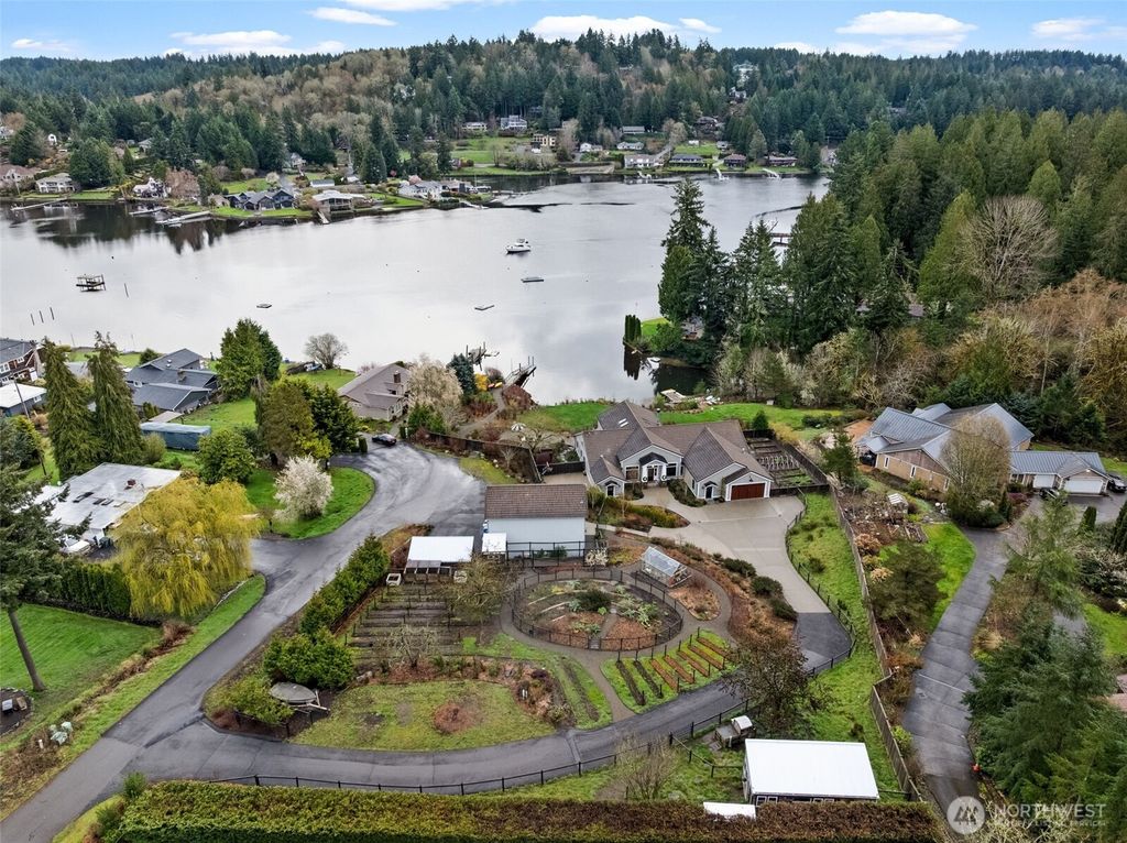 Photo of 5514 35th Street NW, Gig Harbor, WA 98335 (MLS # 2492456)