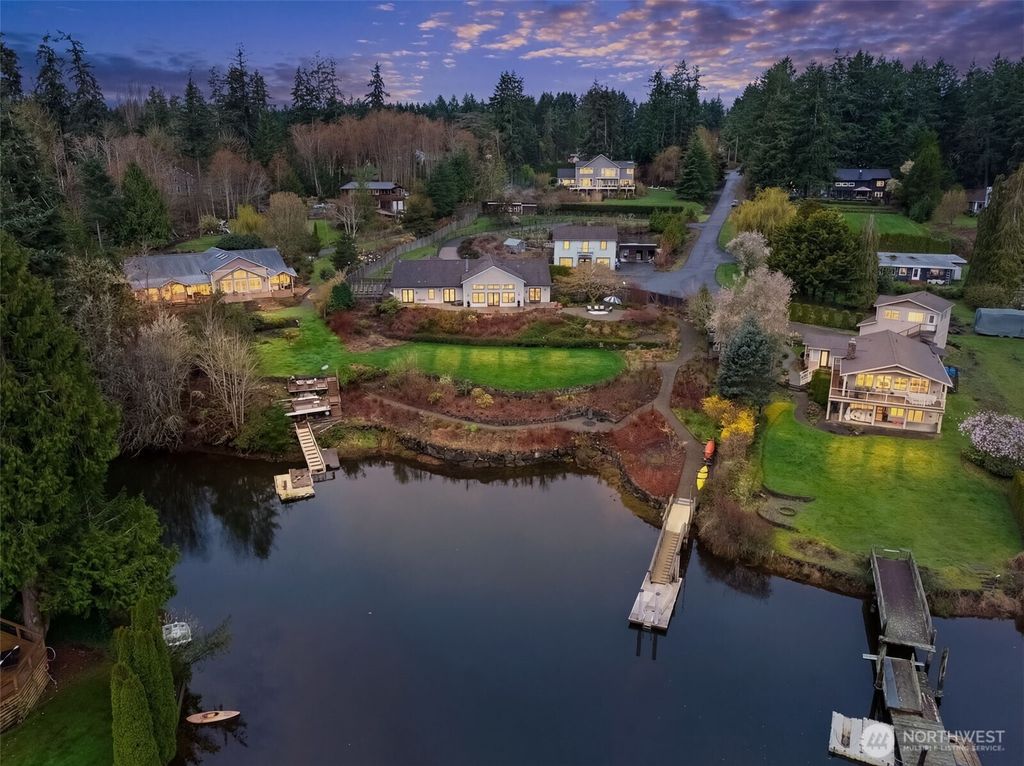 Photo of 5514 35th Street NW, Gig Harbor, WA 98335 (MLS # 2492456)